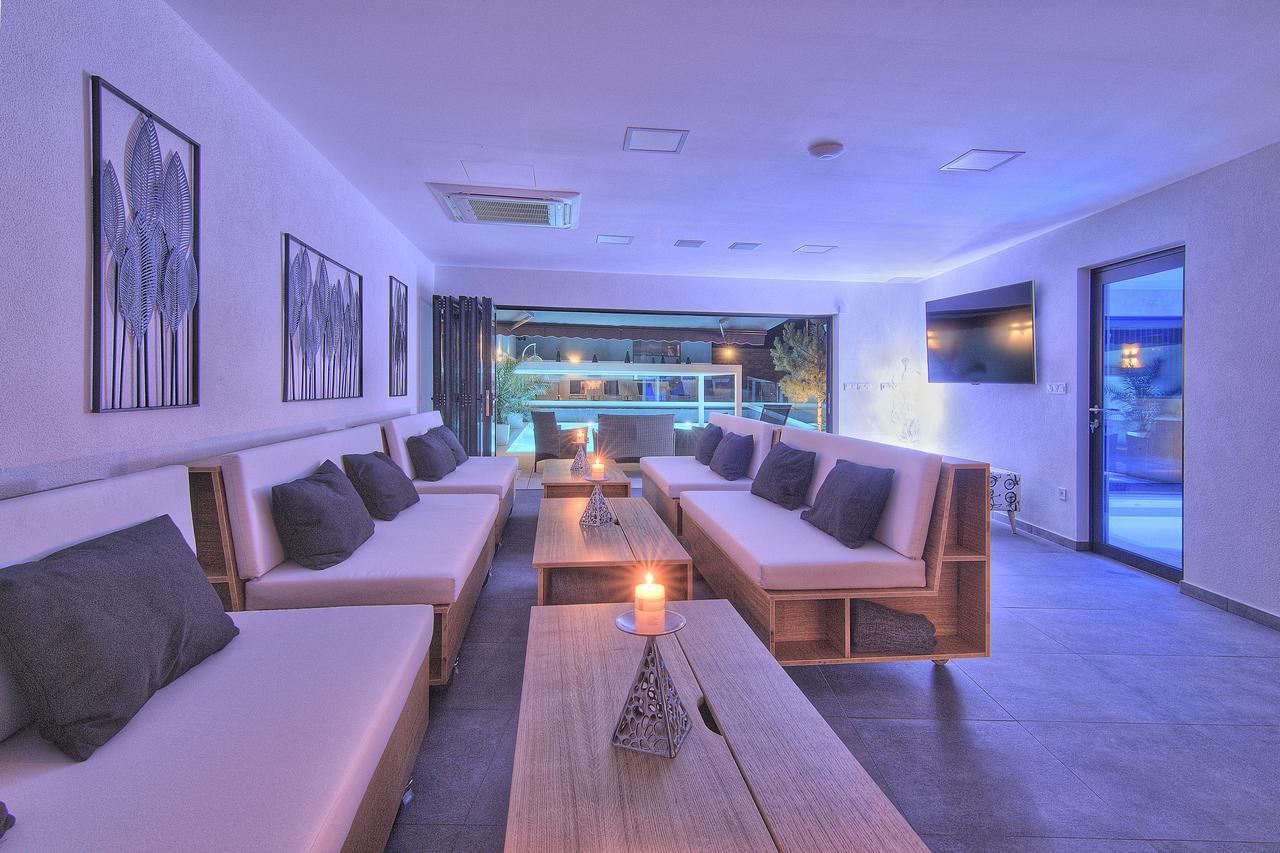 Apartmany Ladna Bagian luar foto