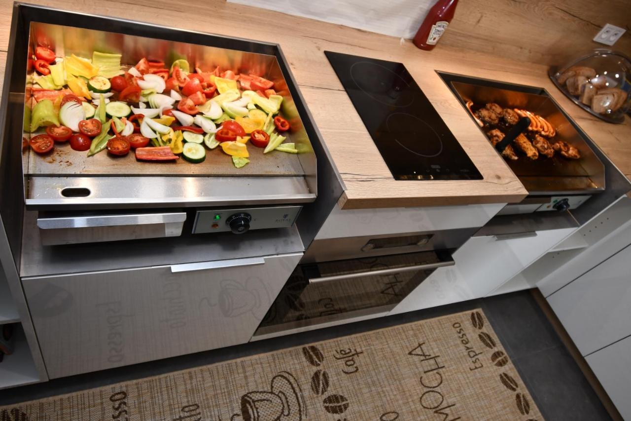 Apartmany Ladna Bagian luar foto