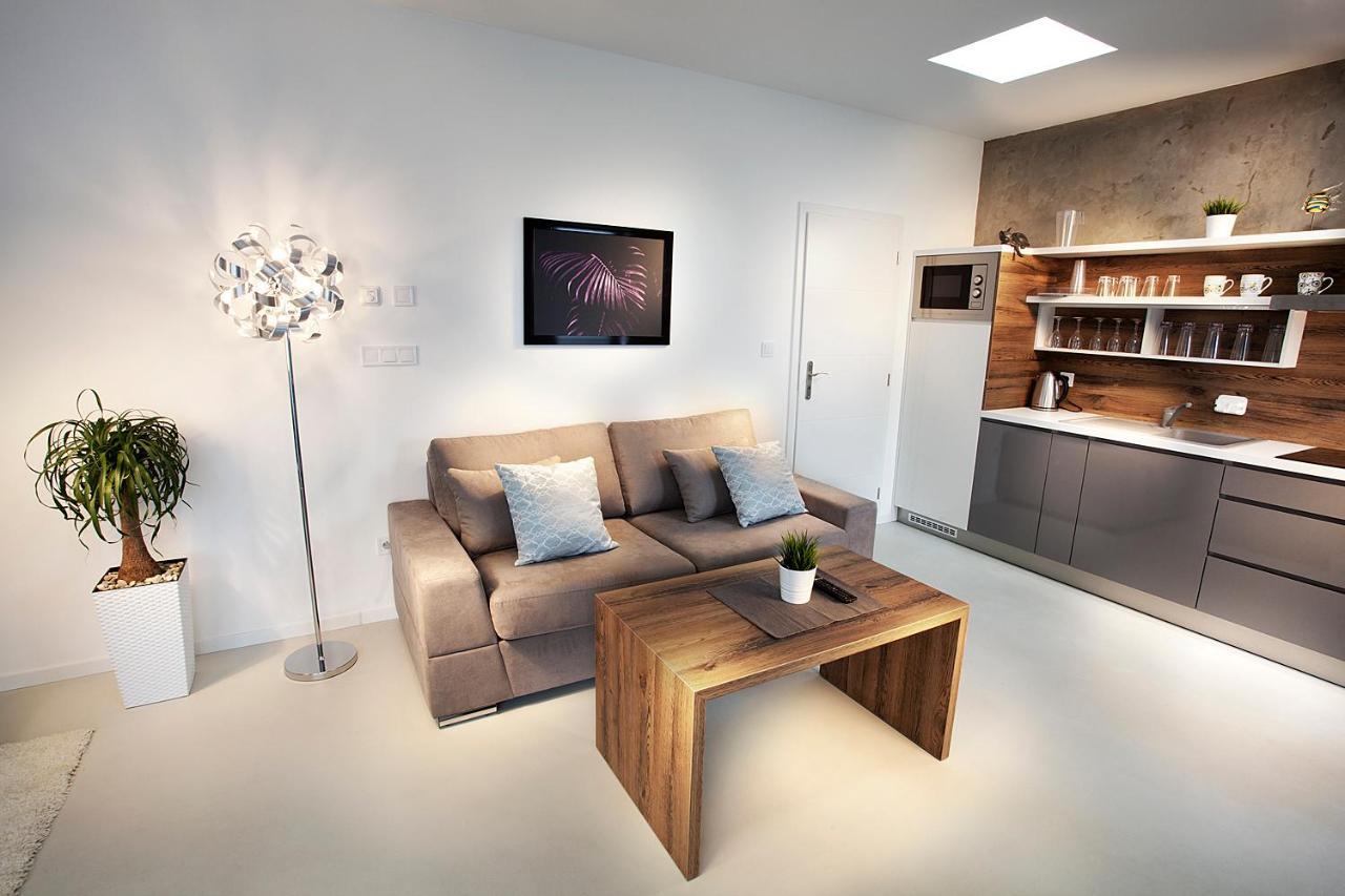 Apartmany Ladna Bagian luar foto